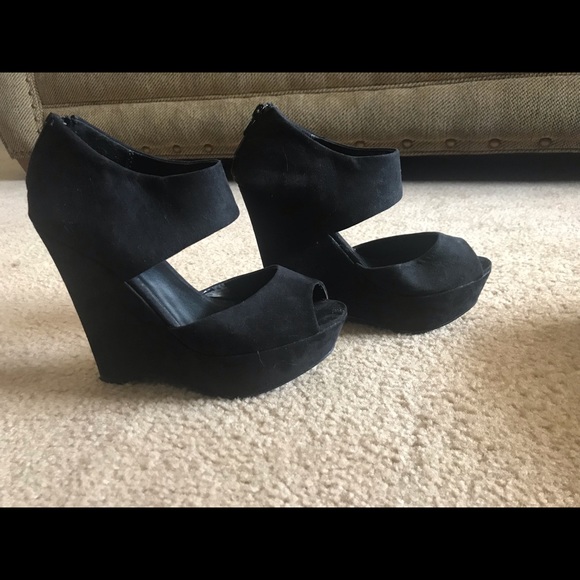Forever 21 Shoes - FOREVER 21 black open toe platform wedge heels